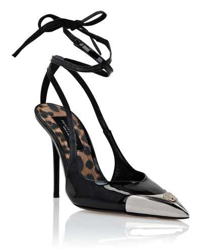 Patent Leather Decollete Hi-Heels Crystal Skull
