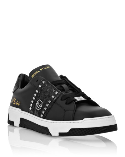 Low Top Sneakers Rebel Studs