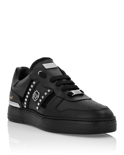 Low Top Sneakers Mix Cut Studs