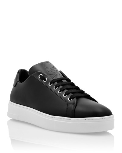 Leather Lo-Top Sneakers Skull and Plein