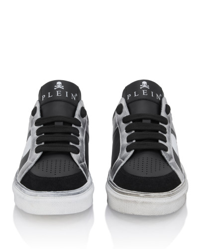 Low-Top Leather Sneakers Retrokickz TM