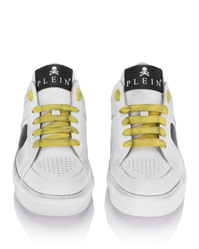 Leather Low-Top Sneakers Retrokickz TM