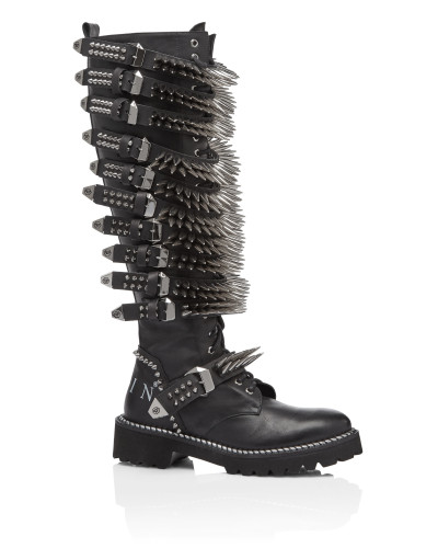 Boots Flat High Studs