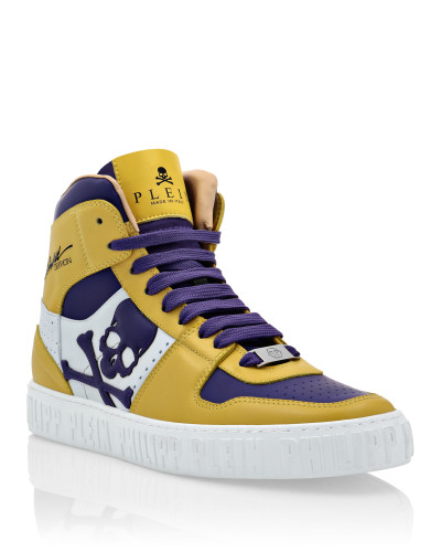 Leather Hi-Top Sneakers Skull