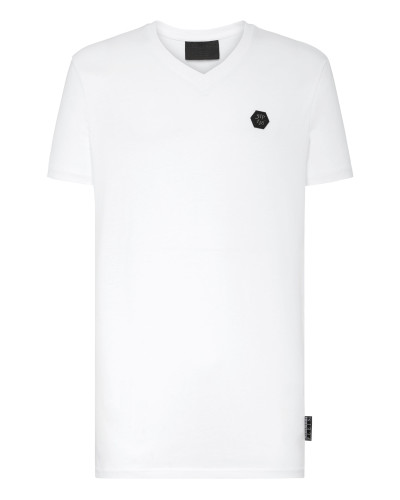 T-shirt V-Neck SS Allover skull