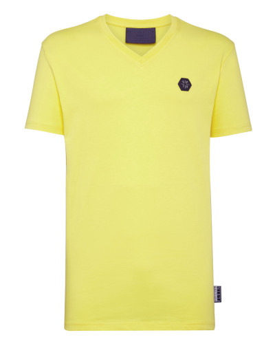 T-shirt V-Neck SS Allover skull