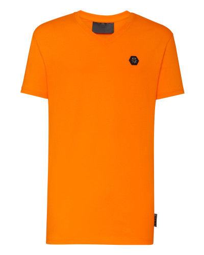 T-shirt V-Neck SS Allover skull