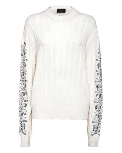 Cash Five Pullover Round Neck LS Cable Crystal Skull