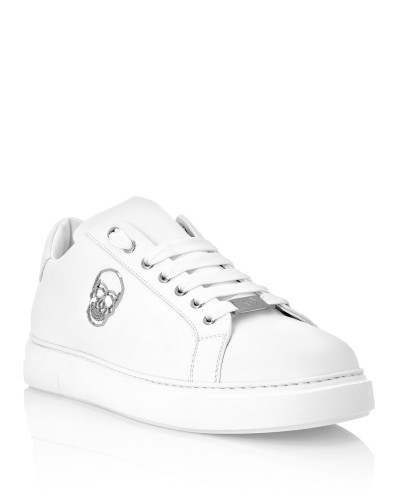 Lo-Top Sneakers Skull