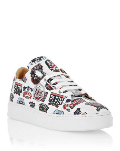 Low-Top Sneakers Carson Patches